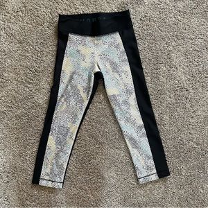 Under Armour Compression Crop Leggings